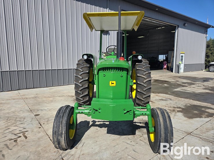 1972-john-deere-2520-image-2