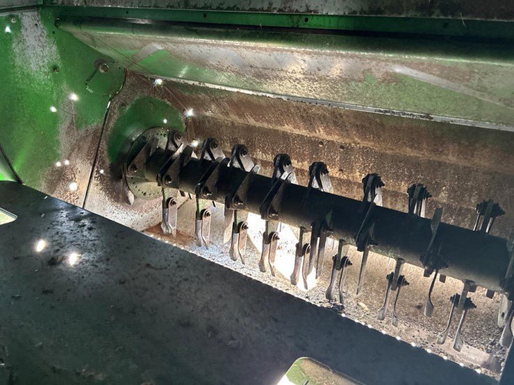 2004-john-deere-9660-sts-image-59