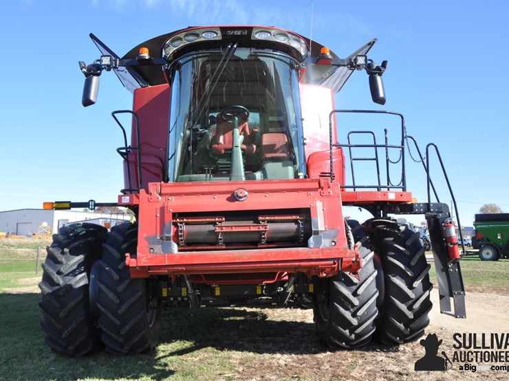 2022-case-ih-8250-image-8
