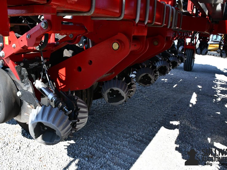 2019-massey-ferguson-9800ve-simply-advanced-ii-16r30-planter-image-19