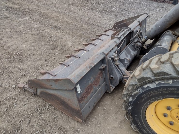 volvo-mc135c-image-16