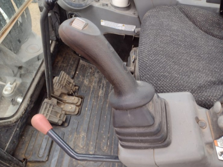 19-bobcat-e45-image-11