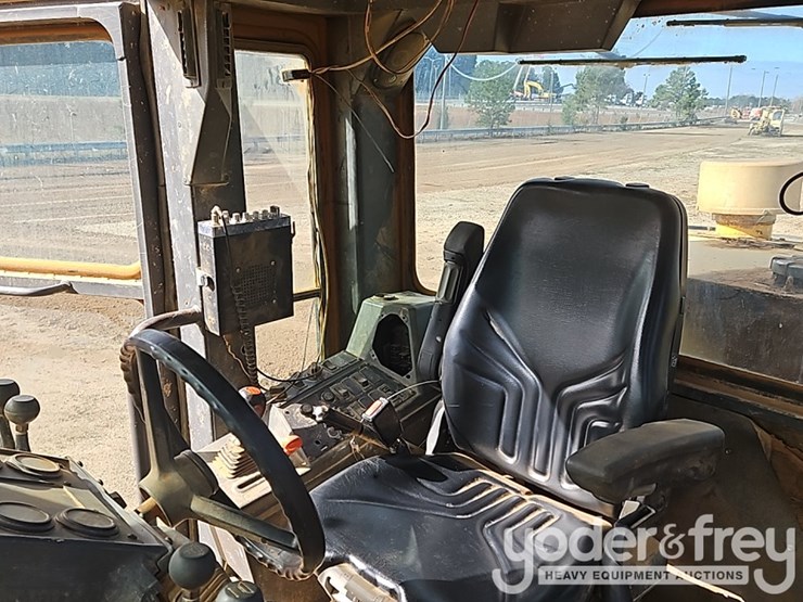 2002-volvo-g720-vhp-image-31