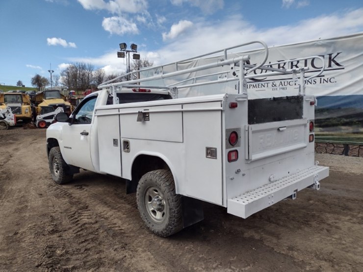 09-chevy-truck^title^-(qea-4045)-image-29