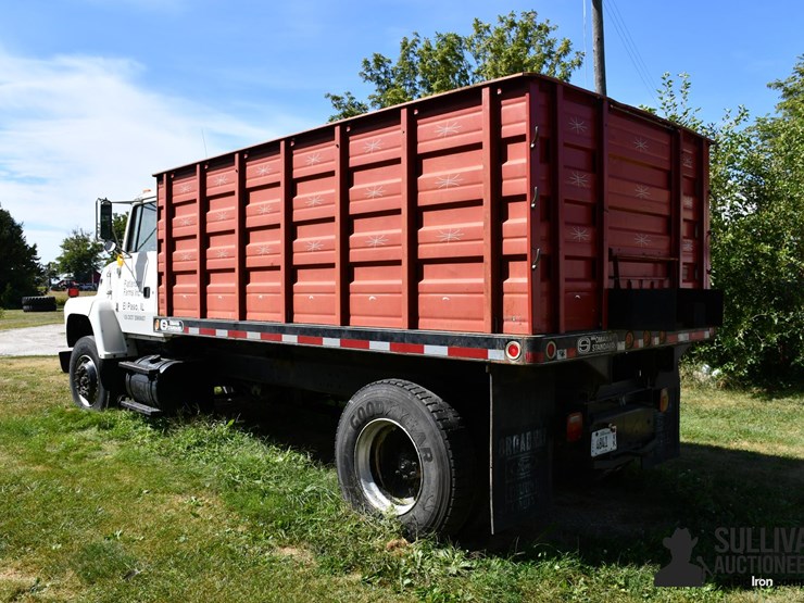 1991-ford-ln7000-image-7