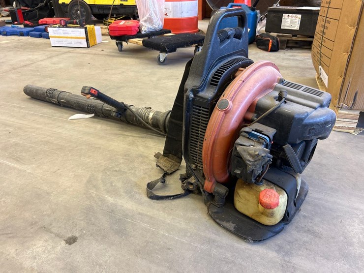 echo-backpack-blower-image-1