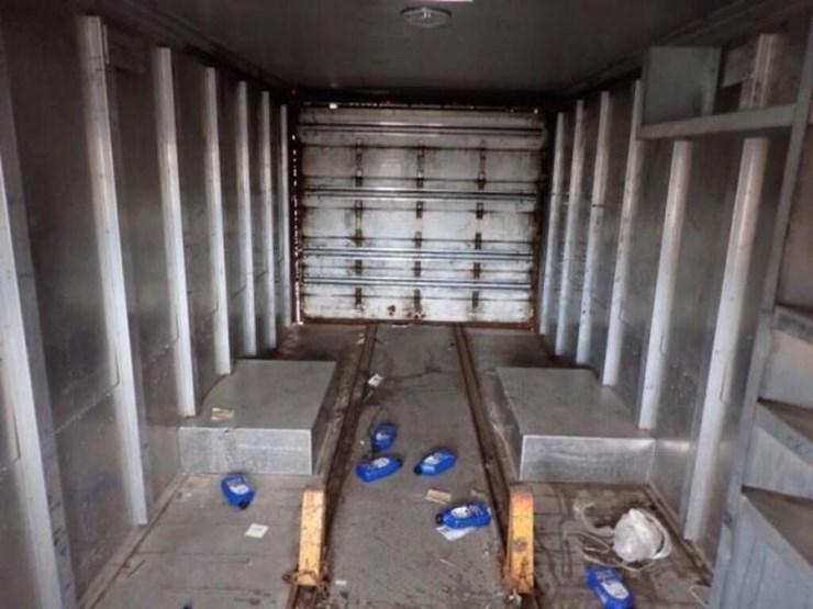 2013-freightliner-mt55-image-30