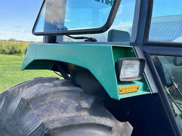 white-american-80-image-31