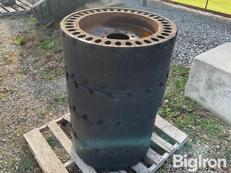 airless-rims-&-tires-for-skid-steer-image-8