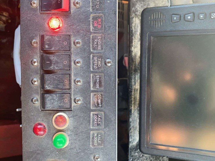 2008-international-paystar-5600i-image-82