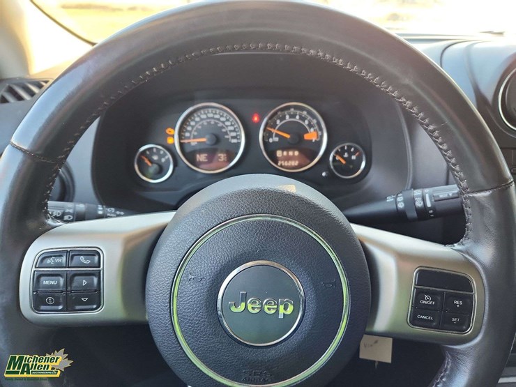 2014-jeep-patriot-image-24