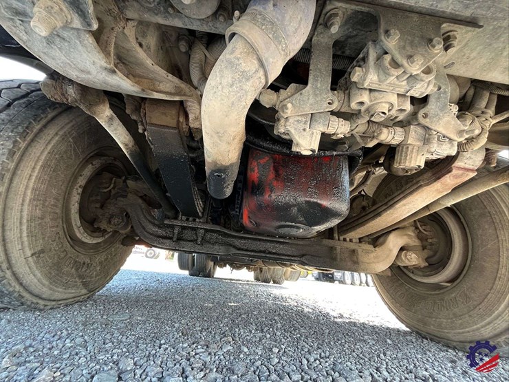 2016-kenworth-t880-image-22