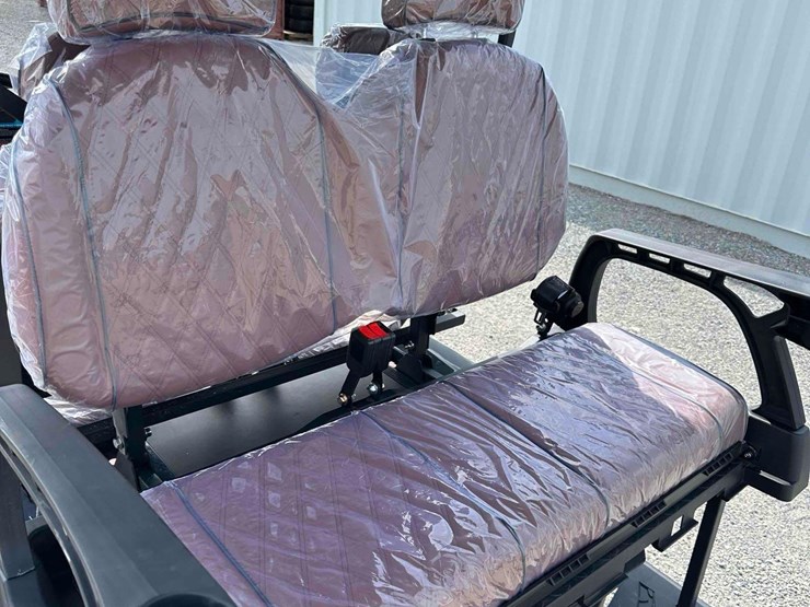 unused-irgc80-battery-powered-golf-cart-image-8