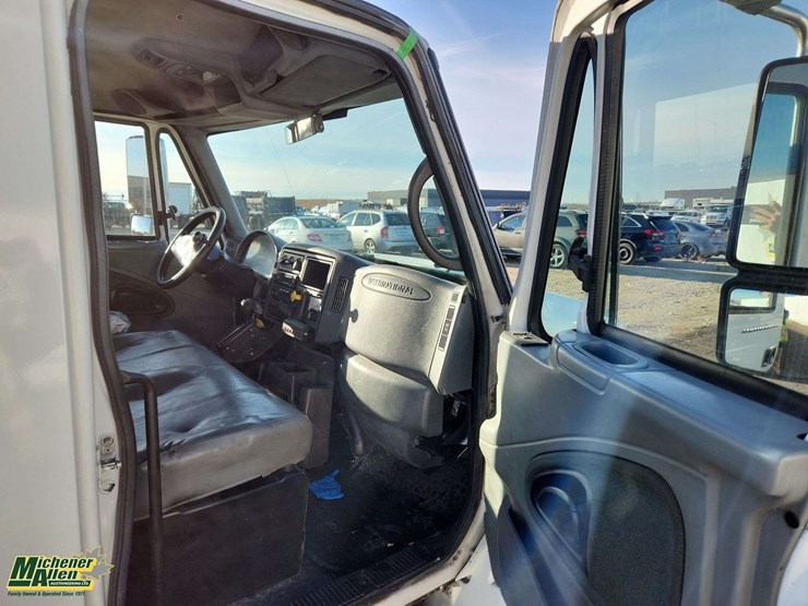 international-durastar-4300-image-18