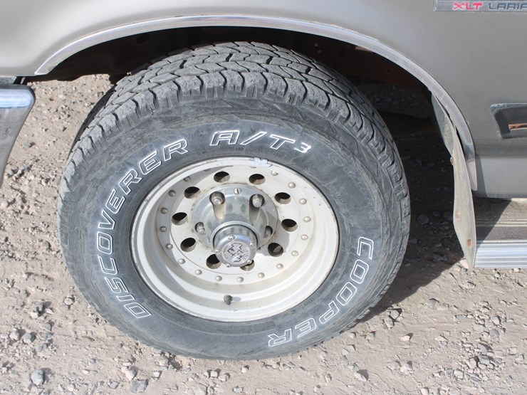 1991-ford-f150-lariat-image-12