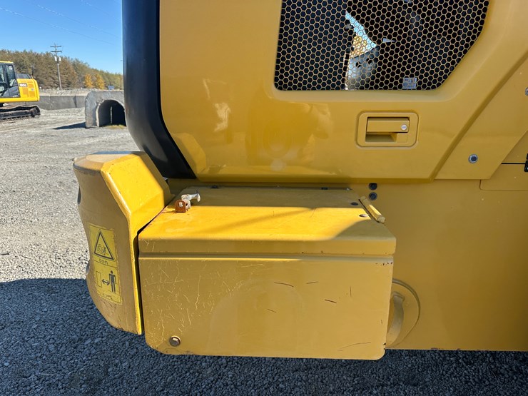 2016-caterpillar-926m-image-62