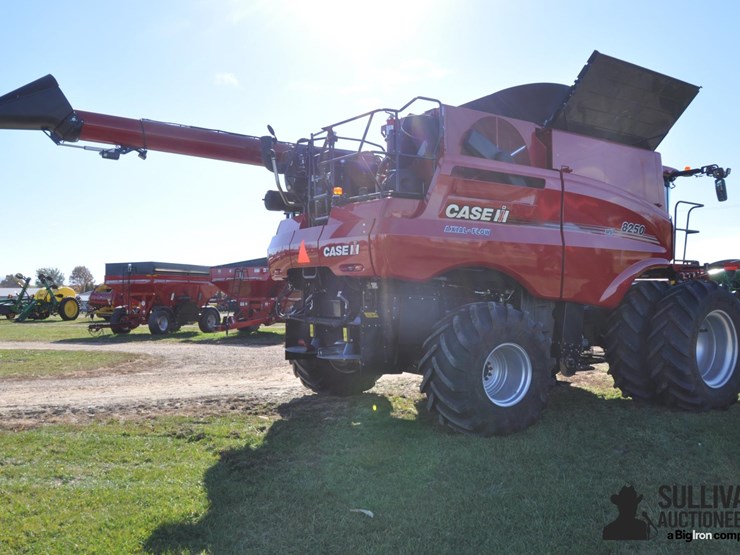 2022-case-ih-8250-image-5