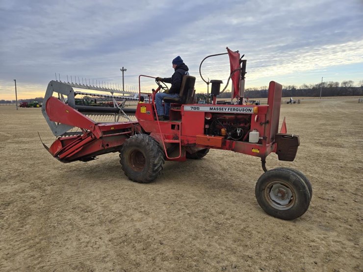 massey-ferguson-785-image-21