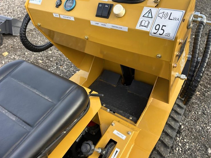 #2711-•-2025-infront-yf400-mini-tracked-skid-steer-image-8