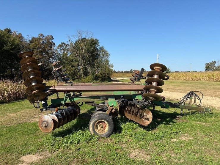 john-deere-635-image-4