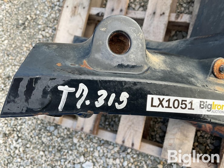 new-holland-315-image-9