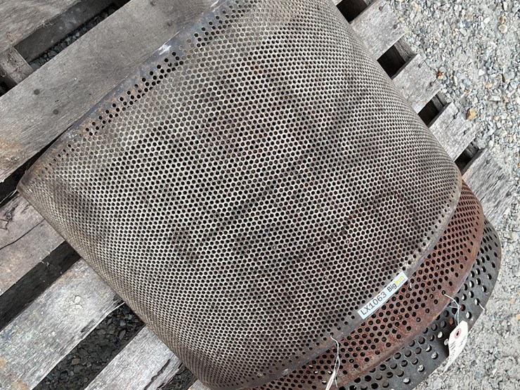 new-holland-352-image-5