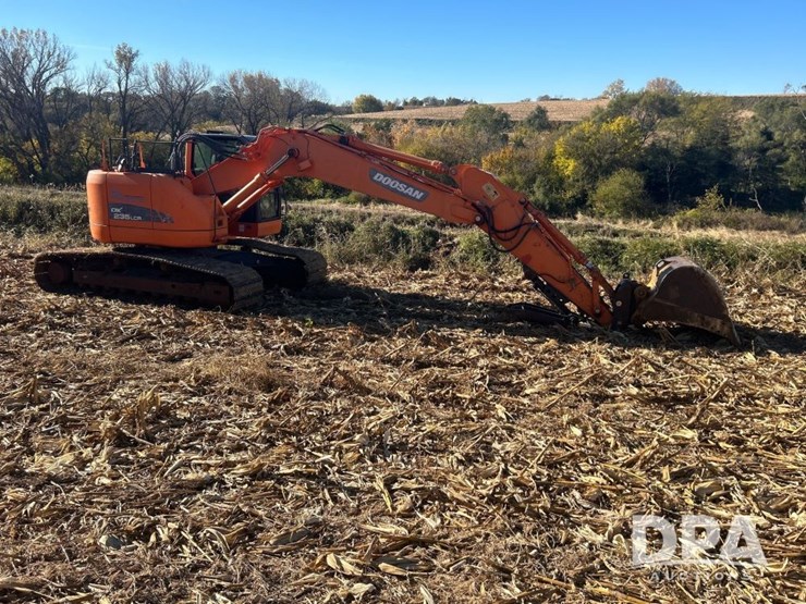 2014-doosan-dx235-lcr-image-6