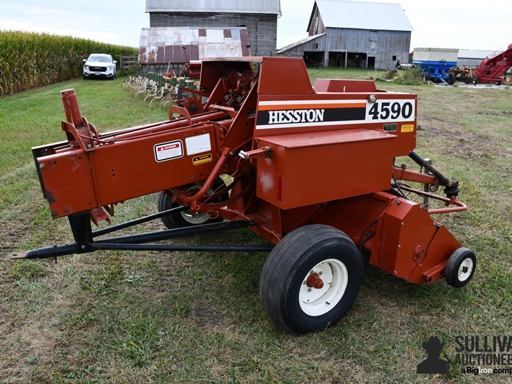 1993-hesston-4590-image-5