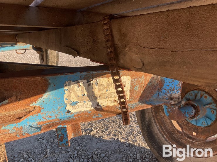 ez-trail-hay-wagon-image-12