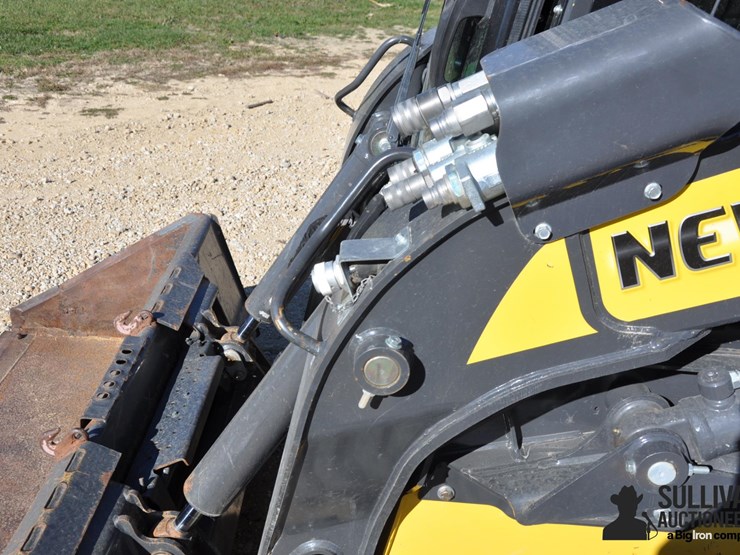 2023-new-holland-c345-image-14