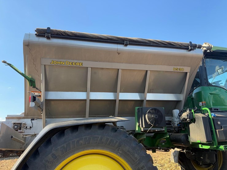 john-deere-600r-image-29