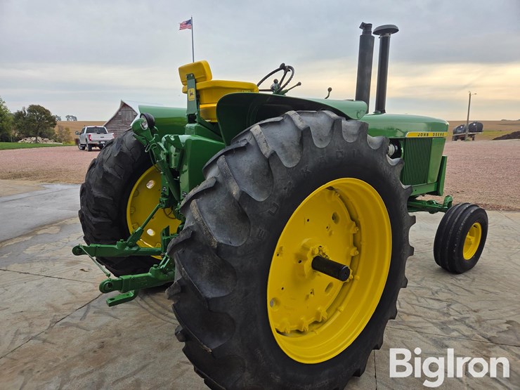 1972-john-deere-4320-image-5