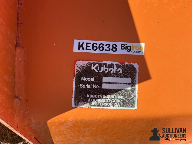 kubota-72"-material-bucket-image-14