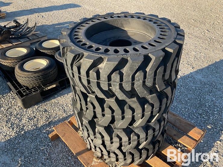 airless-skid-steer-tire-&-rims-image-8