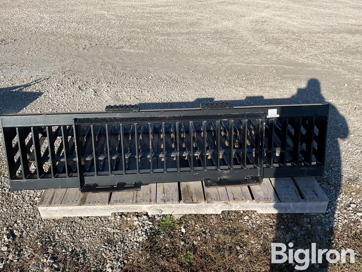 2024-walco-rock-bucket-image-6