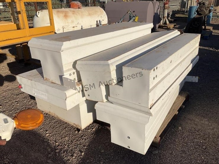 pallet-of-weather-guard-tool-boxes-image-4