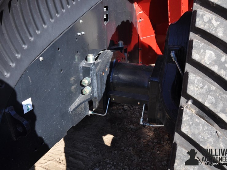 2021-case-ih-470-image-14