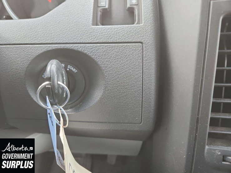 2010-dodge-grand-caravan-se-image-11