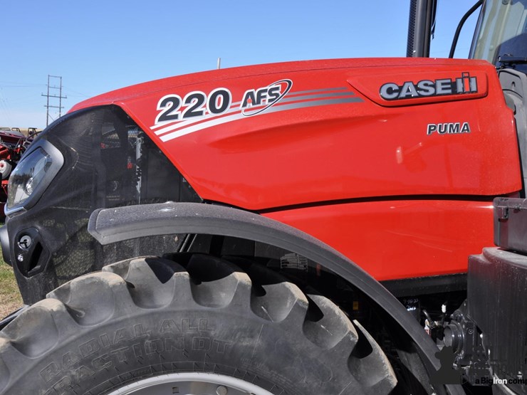 2023-case-ih-puma-220-image-12
