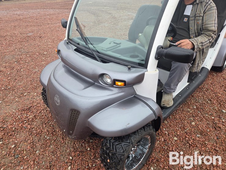 2001-global-electric-motorcars-4-seat-electric-golf-cart-image-9