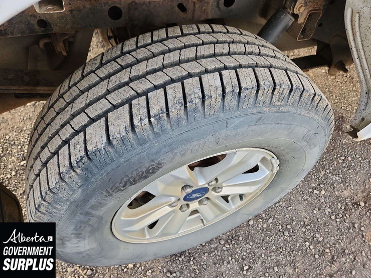 2018-ford-6.5-ft-image-32