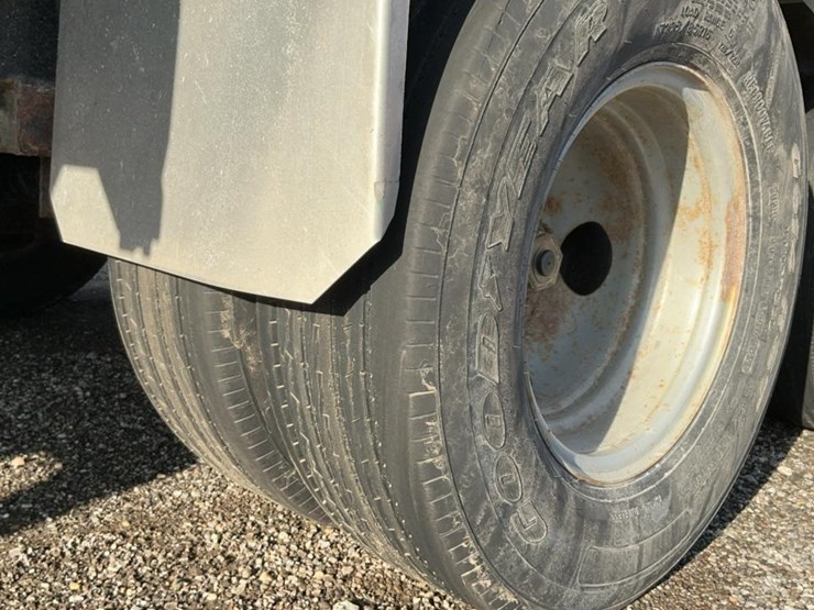 #2205-•-2016-g-s-specialty-dump-trailer*-image-16