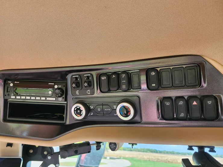 2024-case-ih-36-image-28