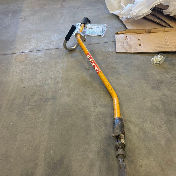 EDCO Pneumatic till Chisel