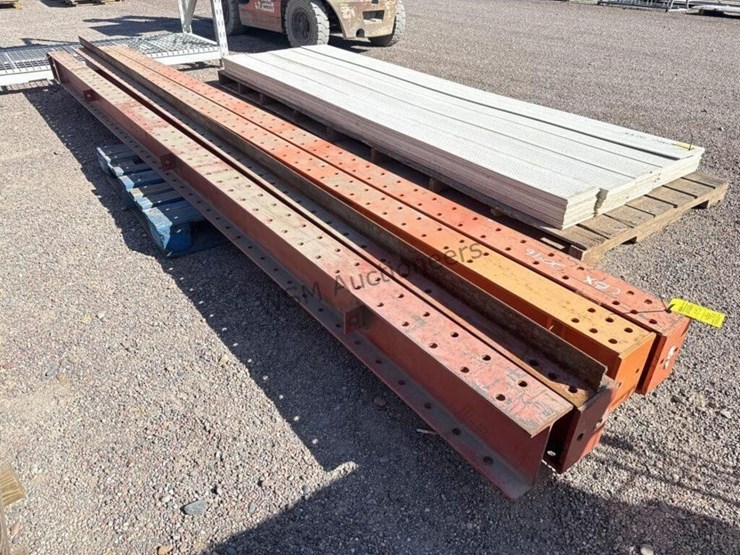 (4)-8in-flanged-i-beams-image-3