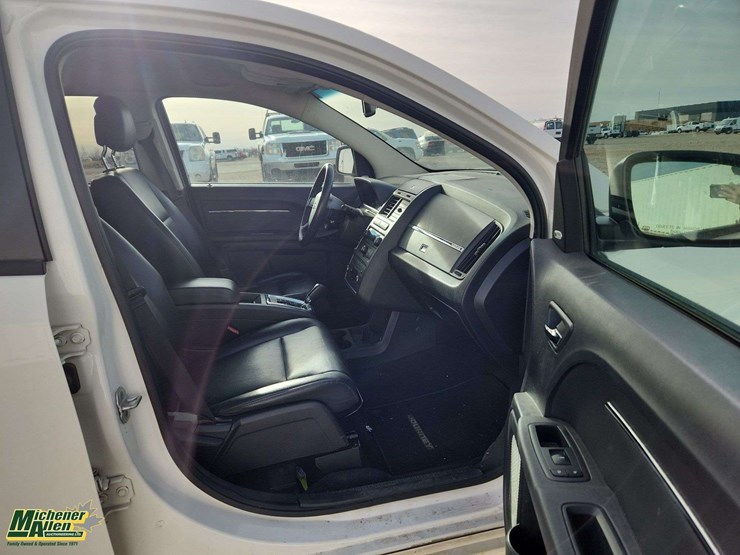 2010-dodge-journey-image-22