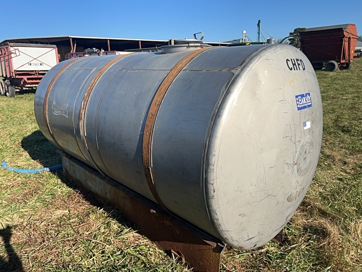 stainless-nurse-tank-image-2