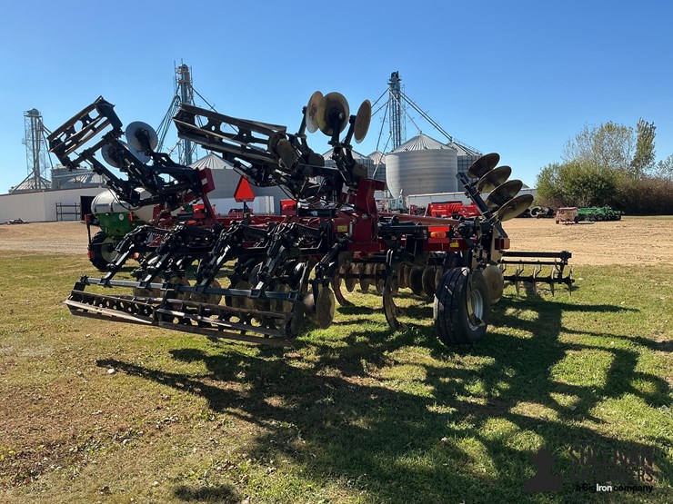 2017-case-ih-875-ecolo-tiger-9-shank-disk-ripper-image-5