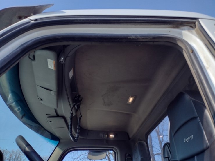 21-peterbilt-water-truck^title^-(qea-4053)-image-16