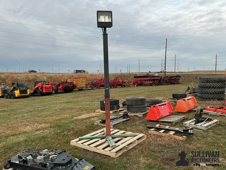 portable-light-tower-image-2